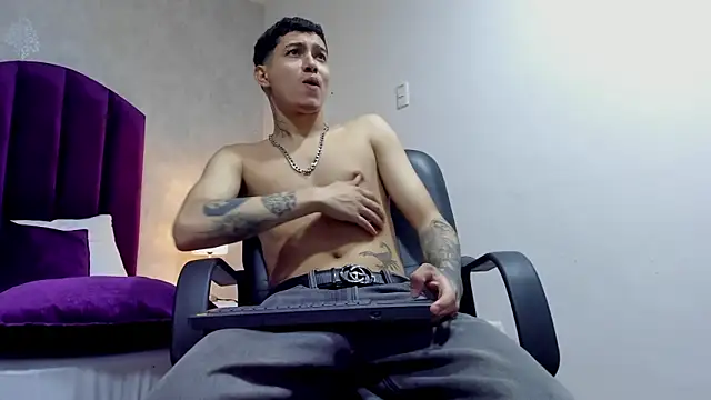 Snapshot of JoshBeech chatting on February 2026 01:18:01 PM JoshBeech online show from February 2026 01:18:01 PM