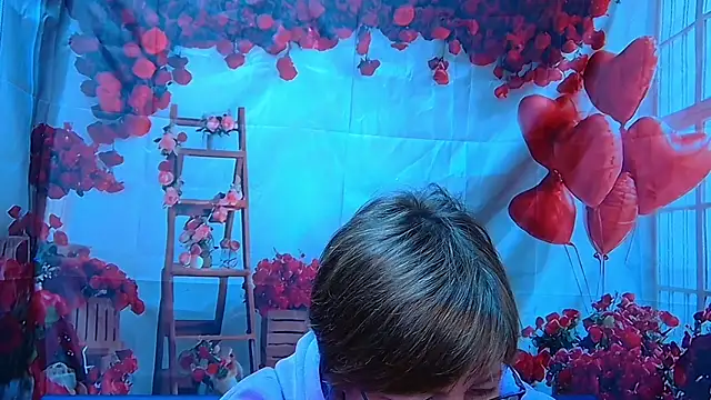 RadaChudna online show from March 2026 05:19:01 AM