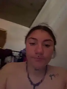 Snapshot of ZoE-sweettt chatting on April 2026 08:37:01 PM ZoE-sweettt online show from April 2026 08:37:01 PM