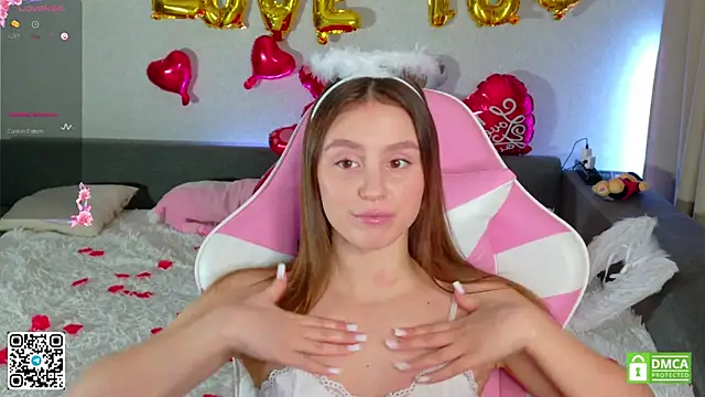 Snapshot of KateNickson chatting on February 2026 05:15:01 AM KateNickson online show from February 2026 05:15:01 AM