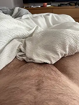 bigRobbie2026 online show from February 2026 03:21:01 PM