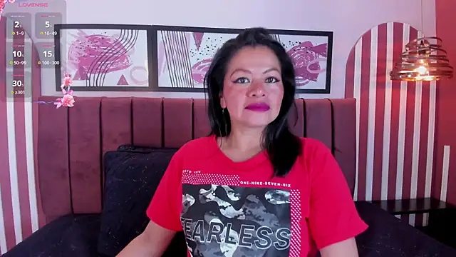 Snapshot of Saray_Becker_ chatting on February 2026 02:56:02 AM Saray Becker online show from February 2026 02:56:02 AM