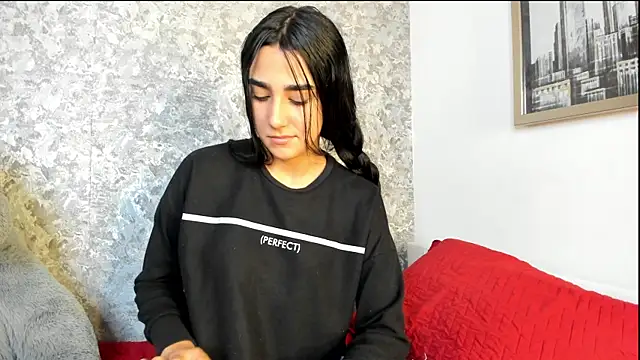 Anika H online show from April 2026 12:20:01 PM