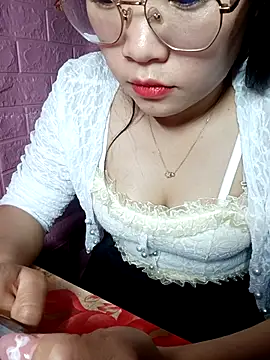 Eye-squirt online show from February 2026 03:34:02 PM