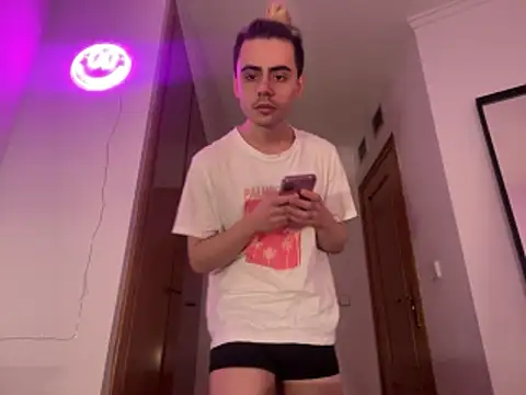 Snapshot of YourFavouriteTwink chatting on February 2026 08:04:02 PM YourFavouriteTwink online show from February 2026 08:04:02 PM