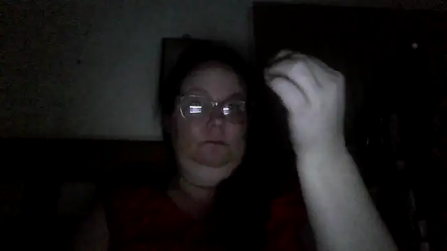 Snapshot of naughty_queen1 chatting on April 2026 10:39:02 AM naughty queen1 online show from April 2026 10:39:02 AM