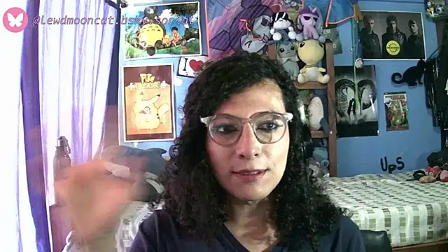 Snapshot of lewd_mooncat chatting on May 2026 09:34:01 PM lewd mooncat online show from May 2026 09:34:01 PM