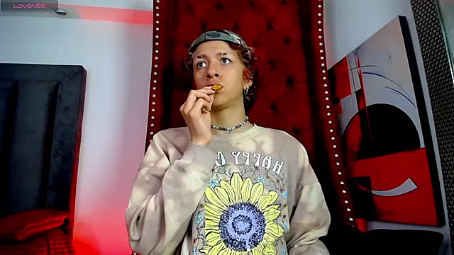 Cain Dantalion online show from April 2026 04:01:01 AM