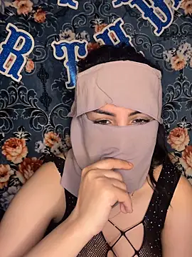 Snapshot of Lamarab chatting on March 2026 10:05:02 PM Lamarab online show from March 2026 10:05:02 PM