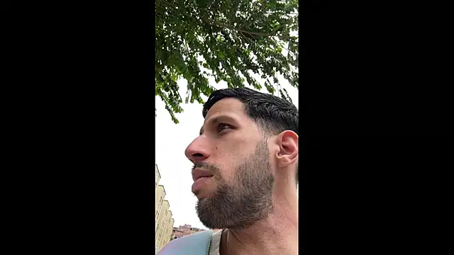 Karim mansur online show from April 2026 03:49:01 PM