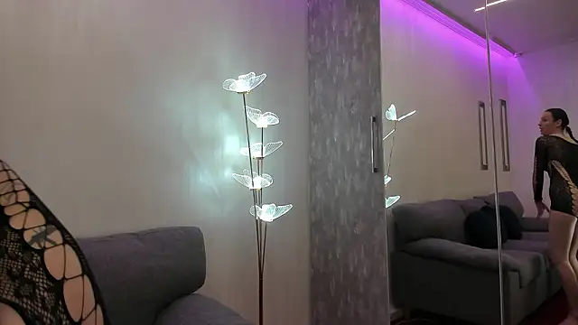 Snapshot of Natasha-Moon chatting on March 2026 08:26:01 PM Natasha-Moon online show from March 2026 08:26:01 PM