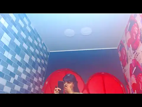 Snapshot of charlottxjuless chatting on February 2026 02:02:02 PM charlottxjuless online show from February 2026 02:02:02 PM