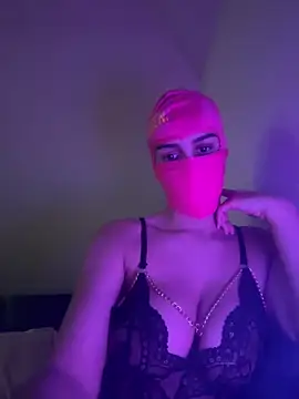 Esmeralda972 online show from February 2026 05:52:01 PM