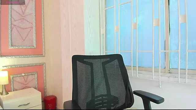 Snapshot of your_whore_Salome chatting on May 2026 08:36:01 PM your whore Salome online show from May 2026 08:36:01 PM