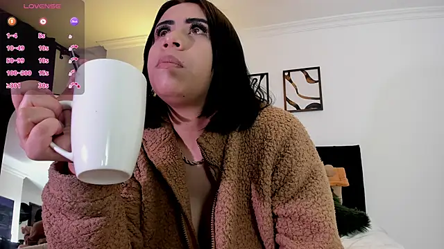 maite evanss online show from April 2026 06:19:01 AM