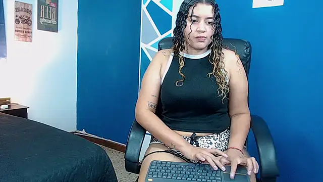 Snapshot of goodgirlxxl chatting on February 2026 02:09:02 AM goodgirlxxl online show from February 2026 02:09:02 AM