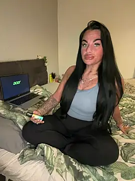 Snapshot of Darkfantisyx chatting on February 2026 06:06:02 PM Darkfantisyx online show from February 2026 06:06:02 PM