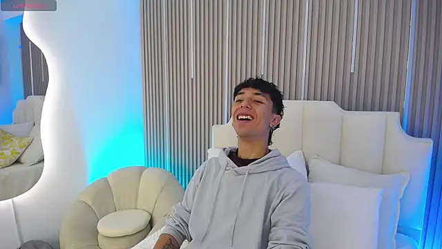 Aiden Rivers  online show from March 2026 12:54:01 PM