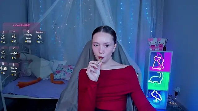 AshleyGlover online show from March 2026 01:39:02 PM