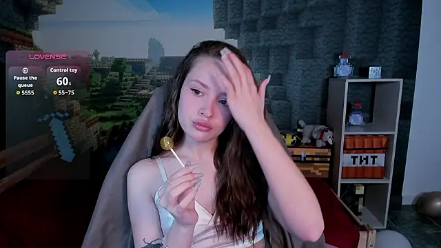 AshleyGlover online show from March 2026 01:29:02 PM