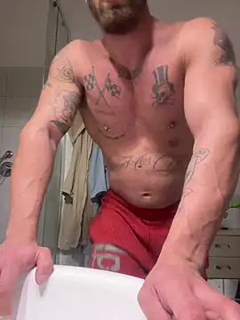 Snapshot of Tiziano94 chatting on March 2026 11:28:02 AM Tiziano94 online show from March 2026 11:28:02 AM