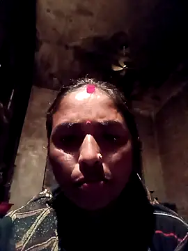 Hot re83 online show from February 2026 03:56:02 PM