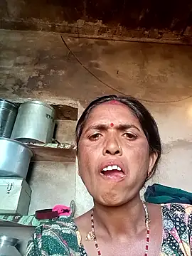 Hot re83 online show from February 2026 07:40:01 AM