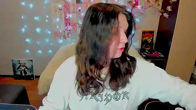 Snapshot of Kate_Acid chatting on June 2026 11:18:01 PM Kate Acid online show from June 2026 11:18:01 PM