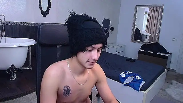 GriffinDane online show from March 2026 06:37:01 AM