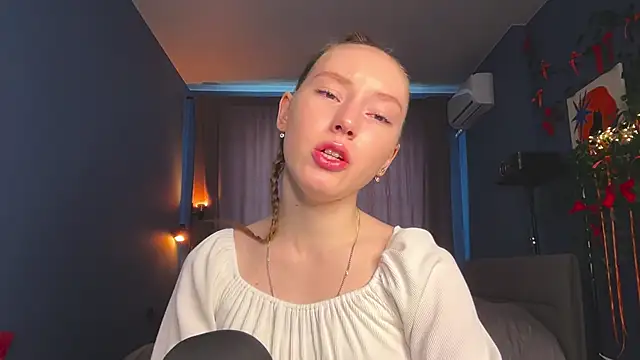 Anna Kare online show from March 2026 01:29:02 PM