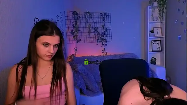 Snapshot of amalialowell chatting on March 2026 08:26:01 PM amalialowell online show from March 2026 08:26:01 PM