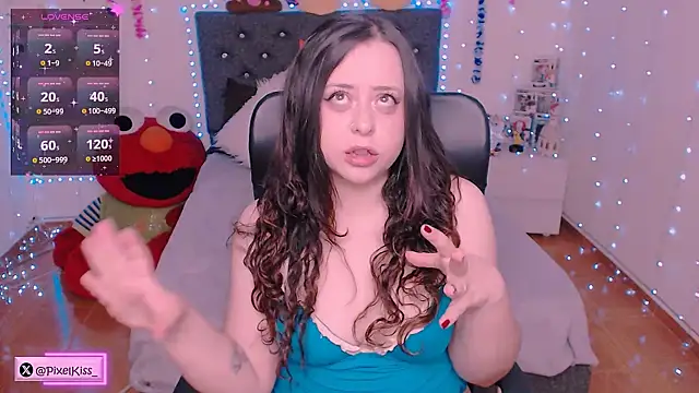 Snapshot of PixelKiss_ chatting on May 2026 10:34:02 AM PixelKiss online show from May 2026 10:34:02 AM