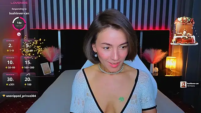 Snapshot of GracefulMichelle chatting on May 2026 02:58:01 PM GracefulMichelle online show from May 2026 02:58:01 PM