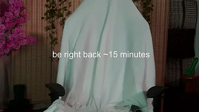 IzabellaOnes online show from March 2026 07:15:01 AM