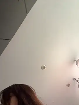 aleessiia online show from April 2026 01:12:02 PM