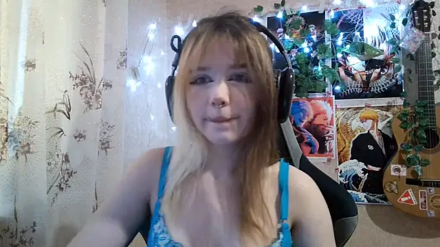 Snapshot of MilaTyan chatting on July 2026 03:06:02 PM MilaTyan online show from July 2026 03:06:02 PM