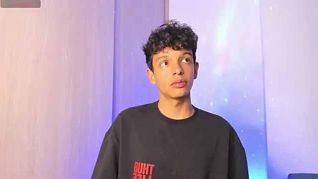 Maxfrost1 online show from March 2026 10:59:02 PM