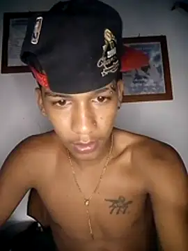 Snapshot of dan30_cm chatting on March 2026 04:40:01 AM dan30 cm online show from March 2026 04:40:01 AM