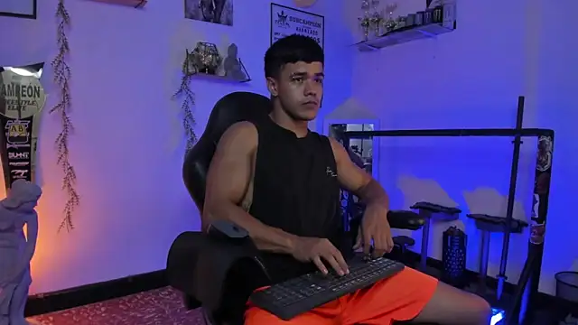 Rob zaens33 online show from February 2026 10:41:02 PM