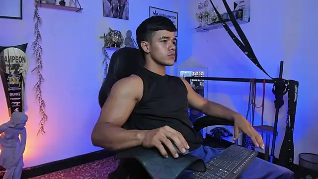 Rob zaens33 online show from February 2026 02:59:02 PM