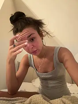 Amberbanxx online show from June 2026 09:35:02 PM