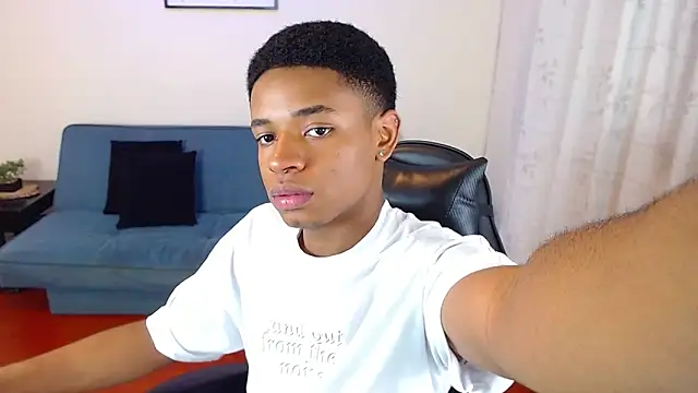 Snapshot of liiam3 chatting on March 2026 08:37:01 PM liiam3 online show from March 2026 08:37:01 PM