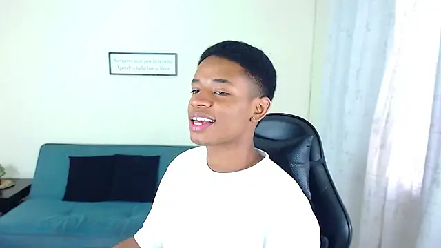 Snapshot of liiam3 chatting on March 2026 08:59:02 PM liiam3 online show from March 2026 08:59:02 PM