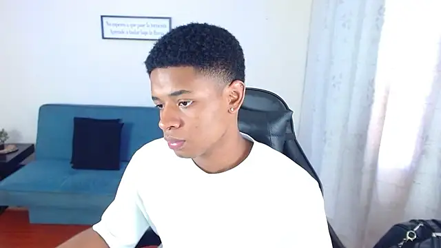 liiam3 online show from March 2026 09:08:01 PM