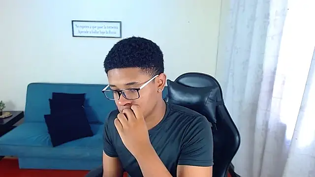 liiam3 online show from March 2026 08:48:01 PM