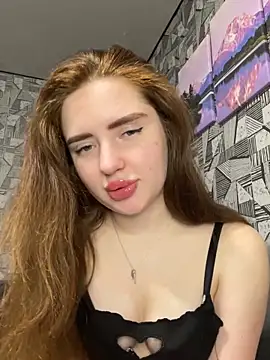 Snapshot of SofaLav chatting on February 2026 05:24:01 PM SofaLav online show from February 2026 05:24:01 PM