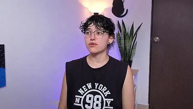 Snapshot of jeroharper_ chatting on April 2026 07:31:02 PM jeroharper online show from April 2026 07:31:02 PM