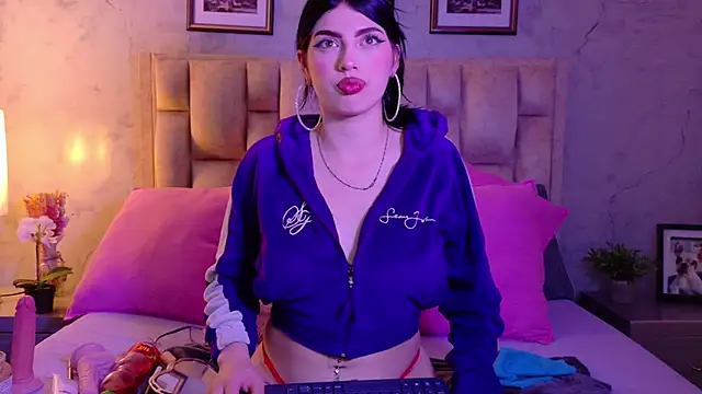 IsabellaRossi online show from April 2026 05:36:02 AM