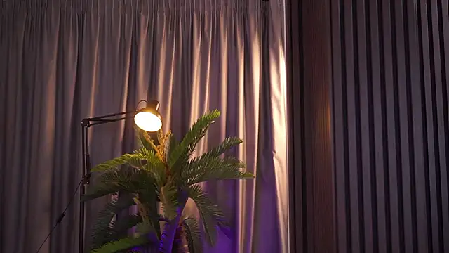 YanaSultana online show from March 2026 09:15:02 AM