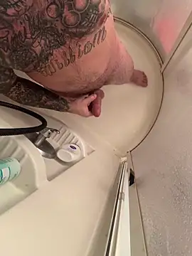 Snapshot of cruising-land chatting on February 2026 11:56:01 PM cruising-land online show from February 2026 11:56:01 PM